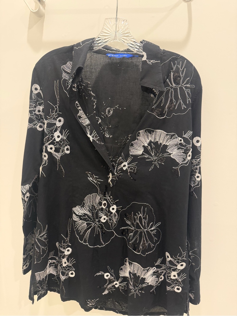 Georg Roth Black Button-Front Blouse with white embroidery and black sequins
